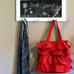 Trash-tastic Tuesday- Chalkboard With Hanging Pegs