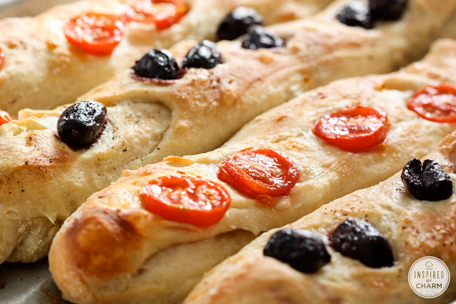 olive and tomato bread