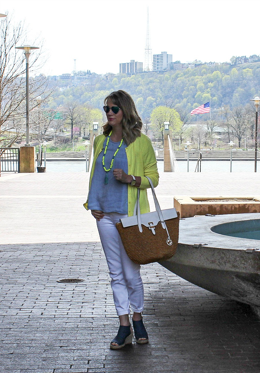 6 Ways to Style White jeans