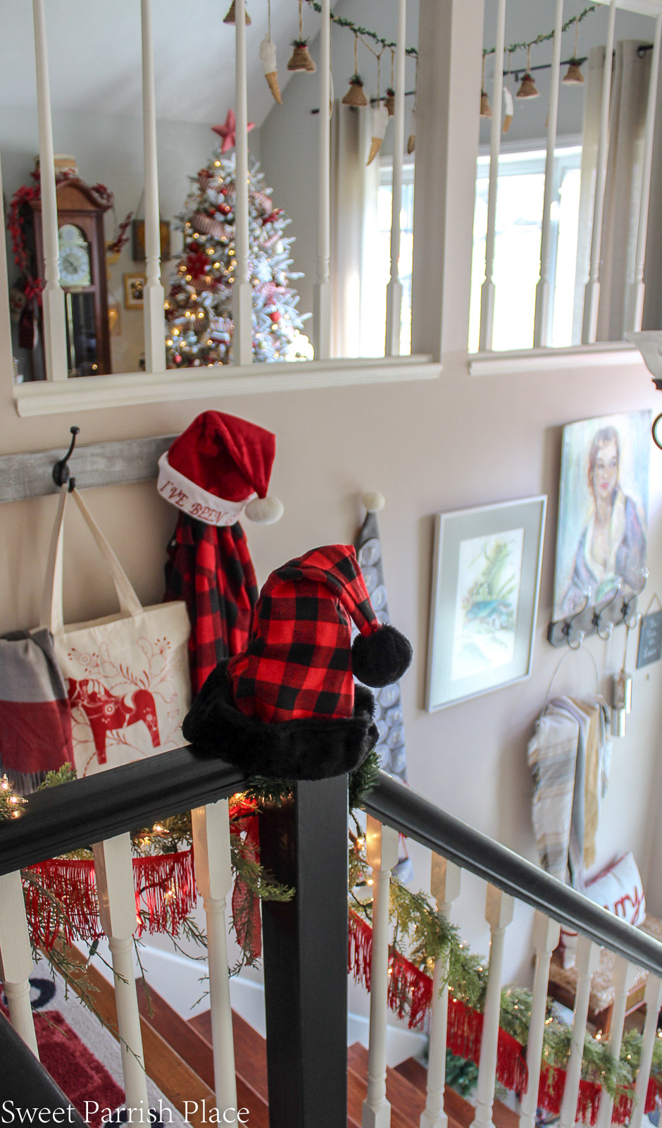 boho chic Christmas entryway 7