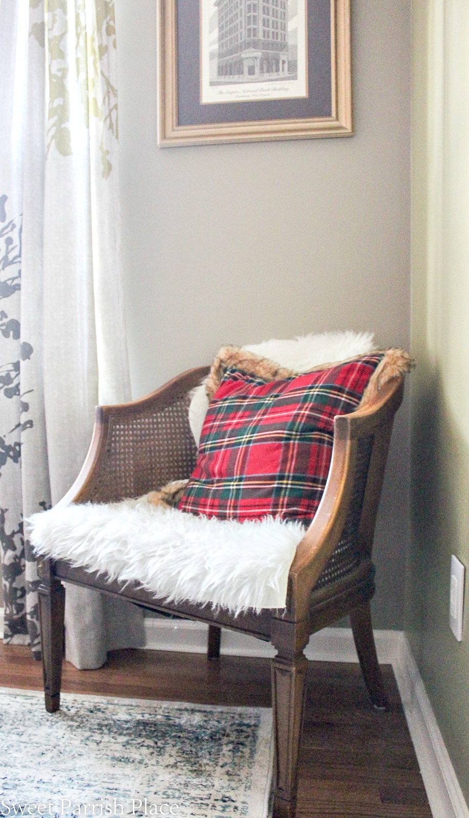 plaid and faux fur Christmas pillow