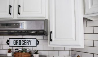 White Painted Kitchen Cabinets