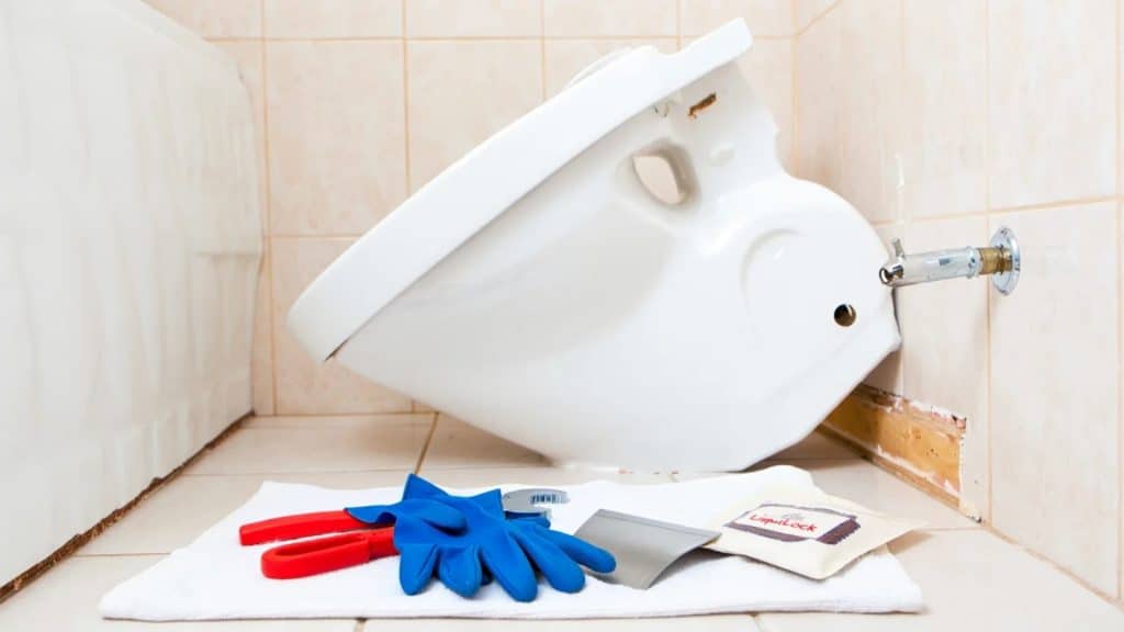 How to Remove a Toilet- Easy DIY Bathroom Project