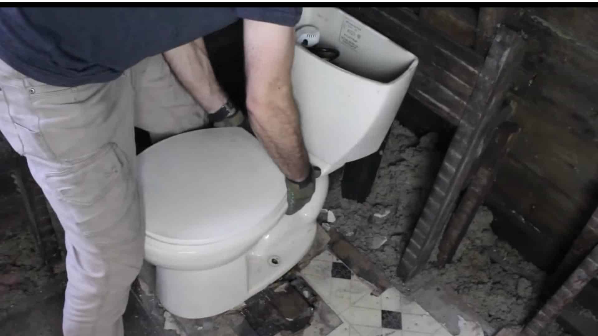 Step 6: Lift and Remove the Toilet
