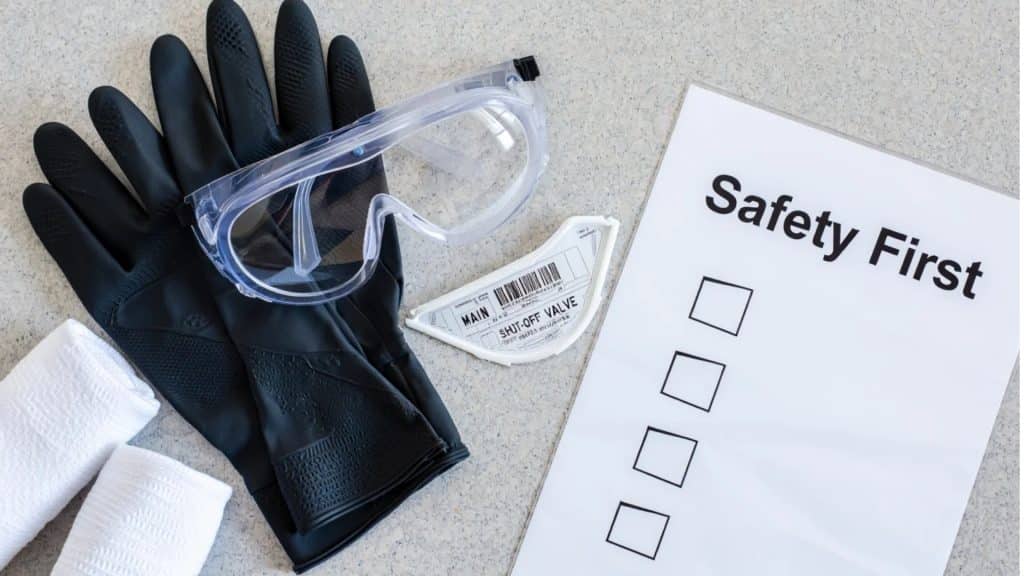 safety-tips-before-starting-plumbing